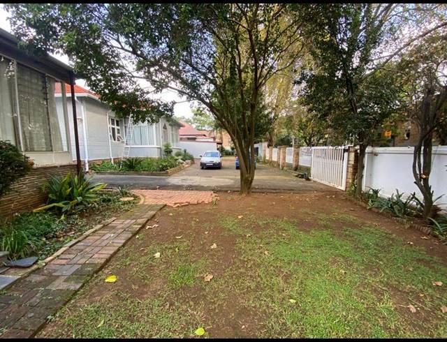 12 BEDROOM HOUSE FOR SALE IN AUCKLAND PARK